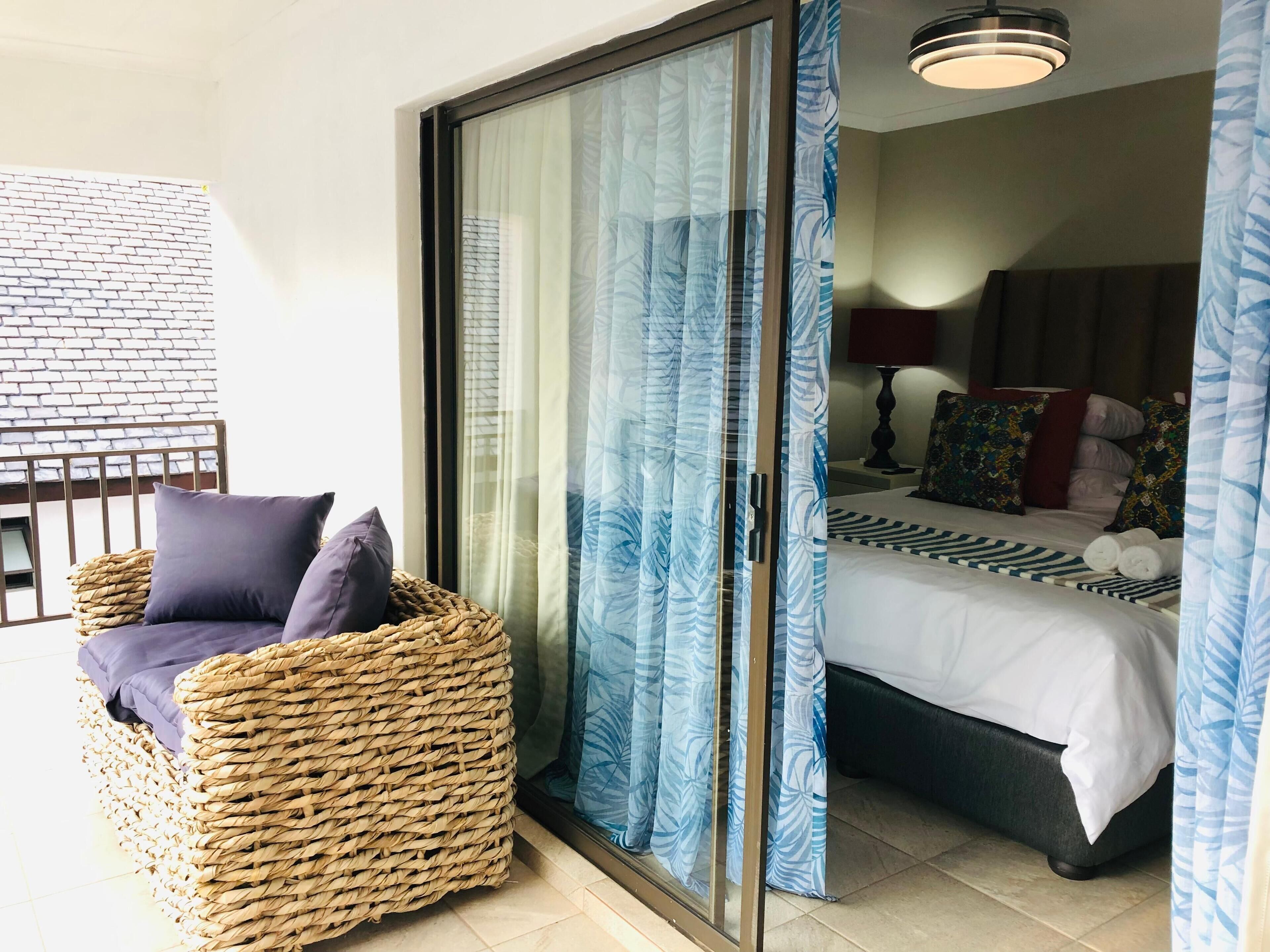 Familiekamer | Een minibar, individueel gedecoreerd, individueel gemeubileerd