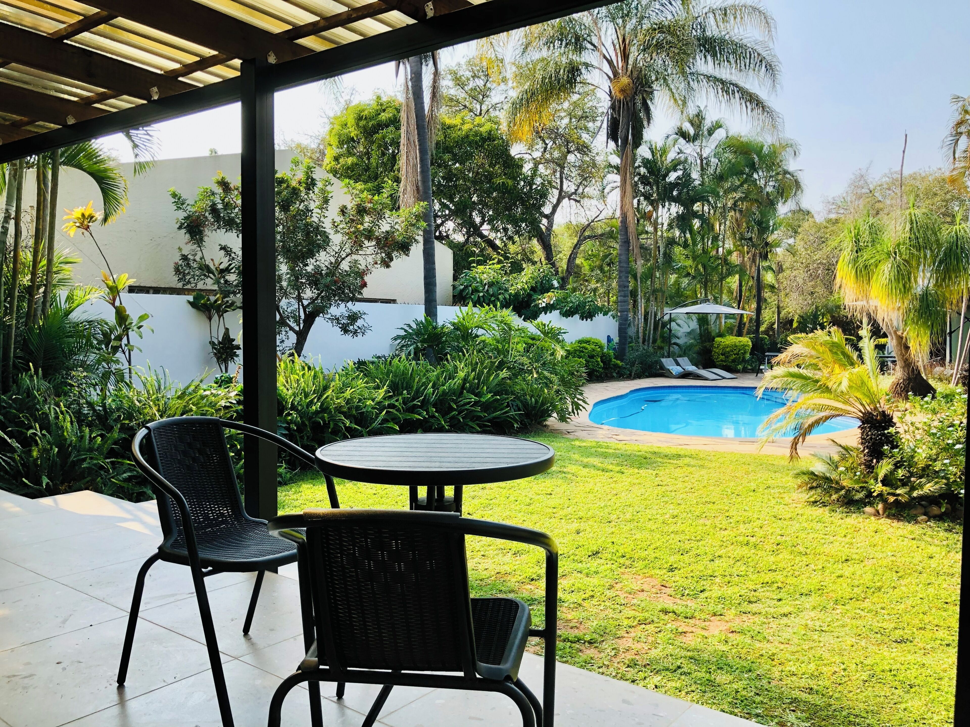 Superior Twin Room, 2 Single Beds, Patio, Pool View | Terrace/patio