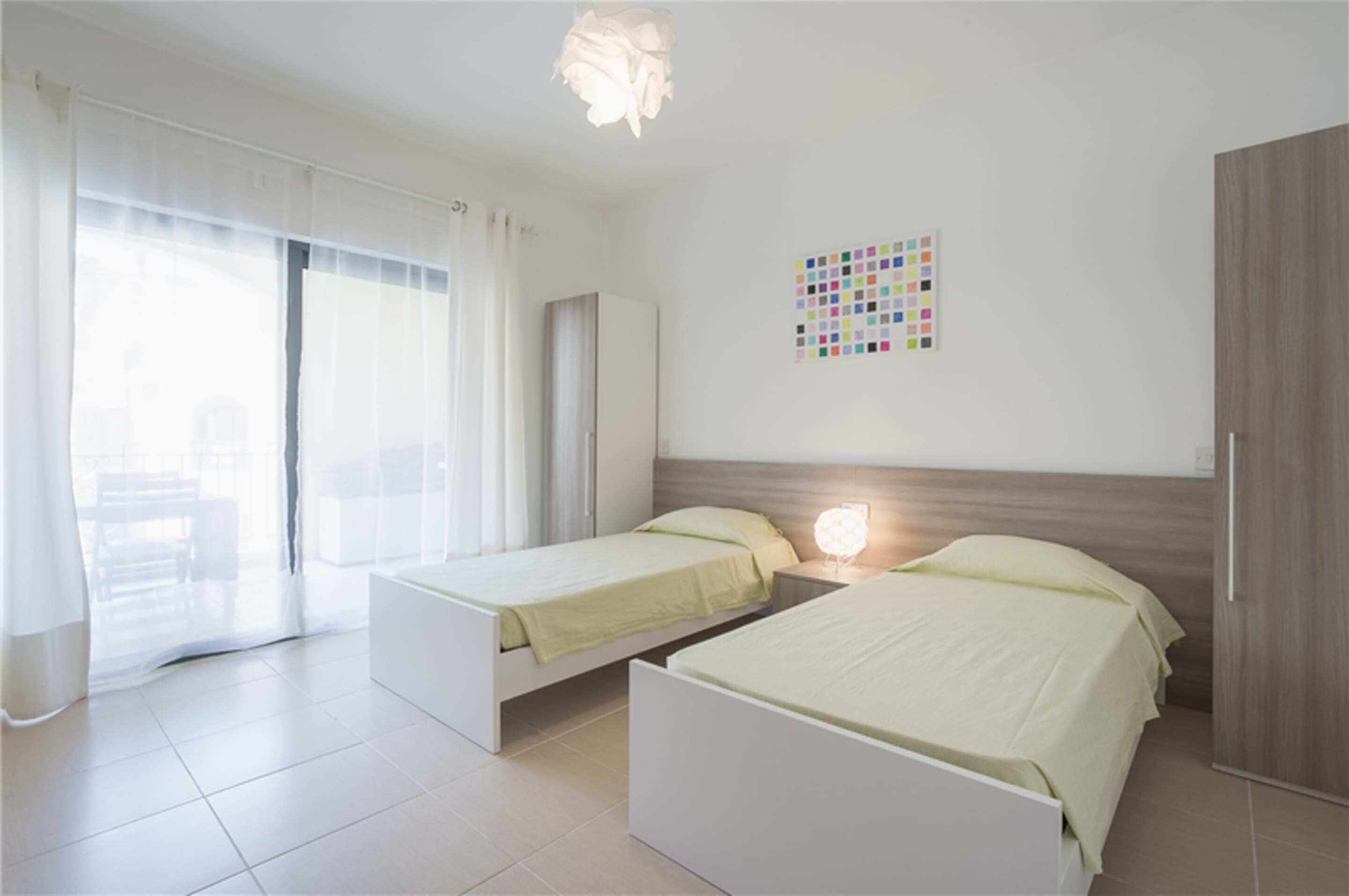 LUX Seaview & Pool-hosted by Sweetstay