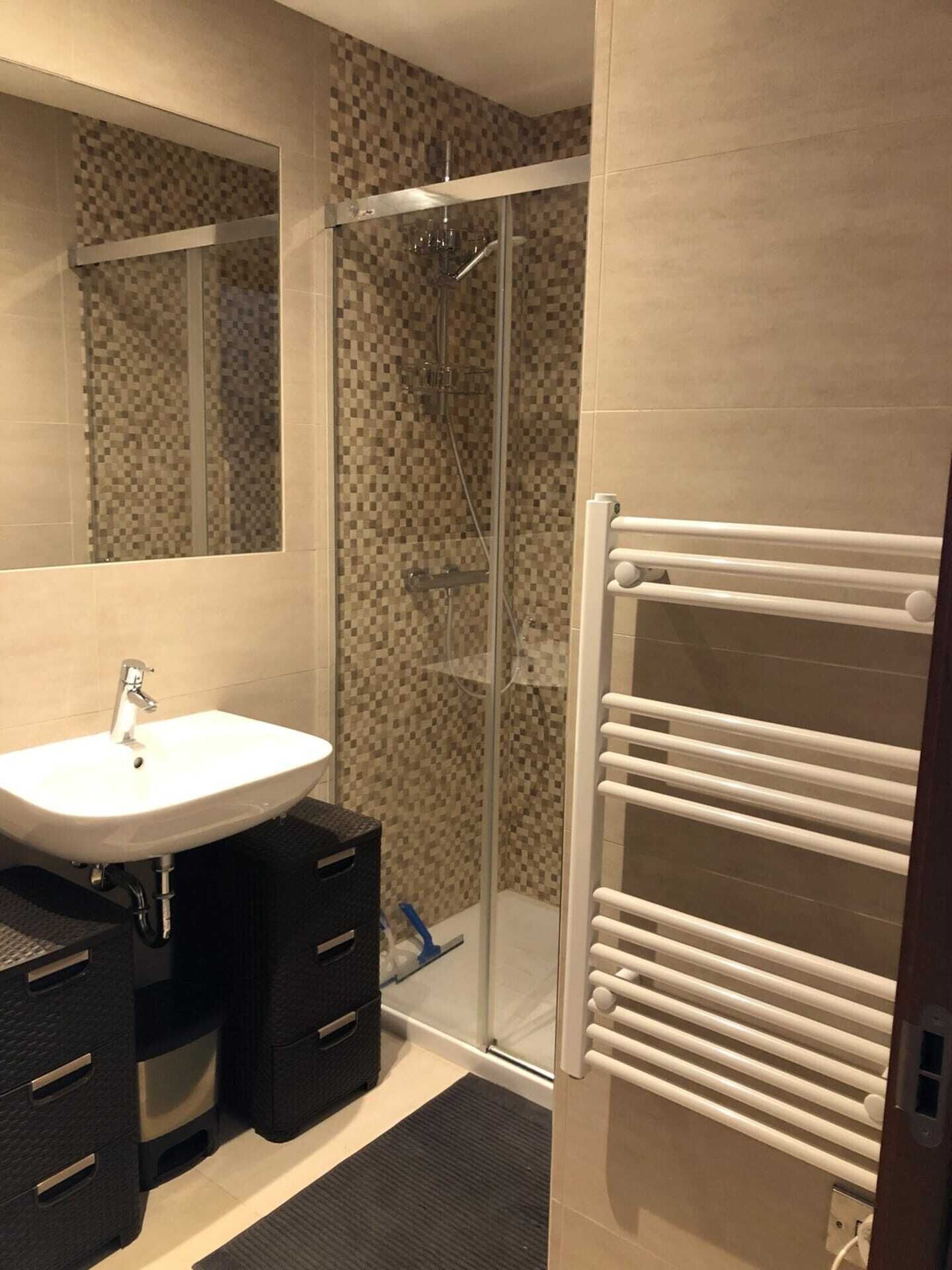 Westone Suite710-hosted by Sweetstay