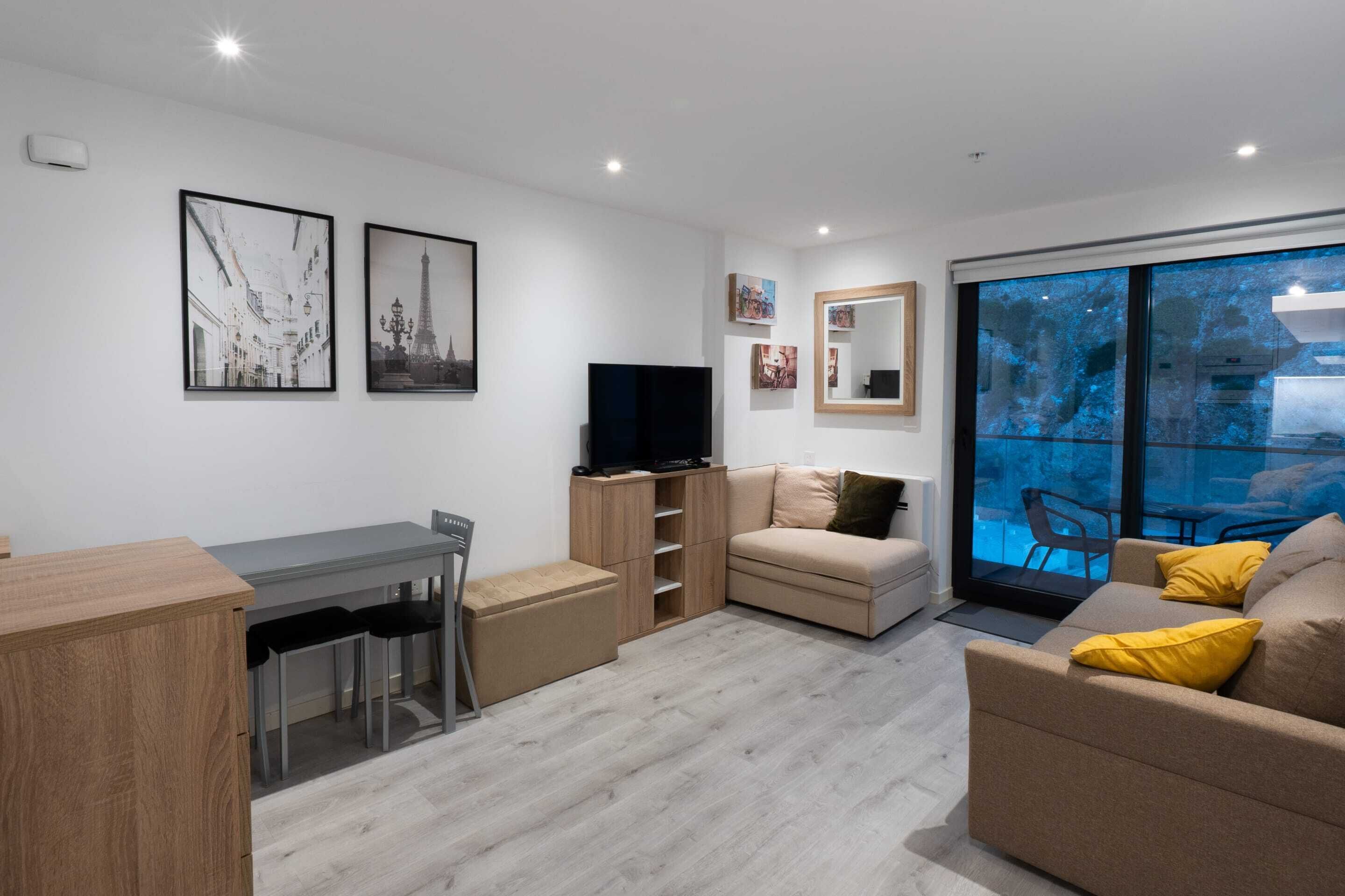 Rock Studio-hosted by Sweetstay