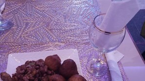 فطور مطهو حسب الطلب يوميًا مقابل رسوم