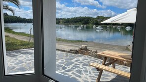 Interior - Maison les Pieds Dans L'eau (Henvic)