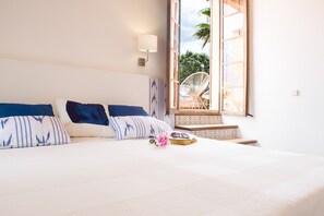 5 bedrooms, iron/ironing board, travel cot, free WiFi - Zetrinet, Villa 5StarsHome Mallorca (Sant Llorenç Des Cardassar)