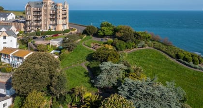 Superb sea front apartment in Ilfracombe with great sea views