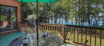 Winnecook Lake House