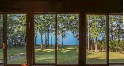 Winnecook Lake House
