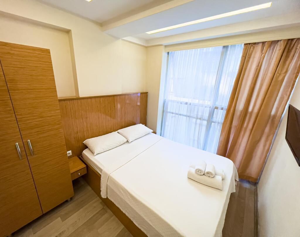 Basic Apartment, 1 Bedroom | 1 bedroom, blackout curtains, iron/ironing board, free WiFi