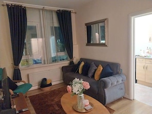 Apartment | Living area