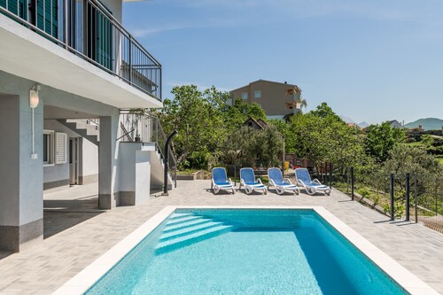 Vacation House With the Pool, Near River Cetina