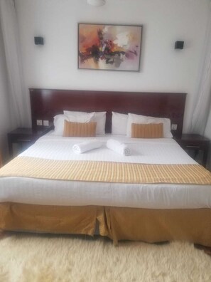 1 Schlafzimmer, Bügeleisen/Bügelbrett, kostenloses WLAN, Bettwäsche