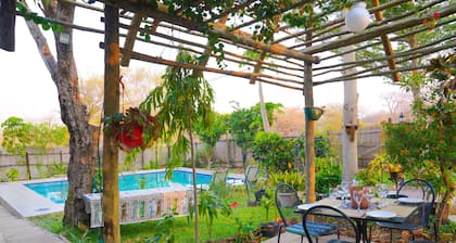 Beulah Court Vineyard Guest House