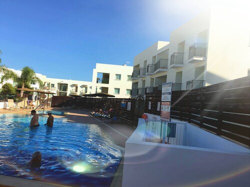 Yiasemi Court 
Block F1, Giorki Papadopoulou
Protaras, Paralimni