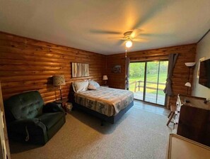 8 chambres, bureau, fer et planche à repasser, Wi-Fi gratuit