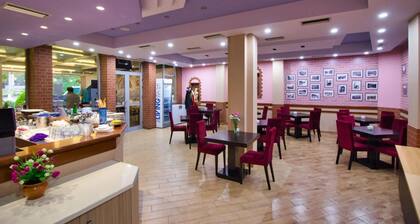 Hotel Alvero