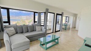 TV - Apartamentos Arrecife Playa 440 (Arrecife)