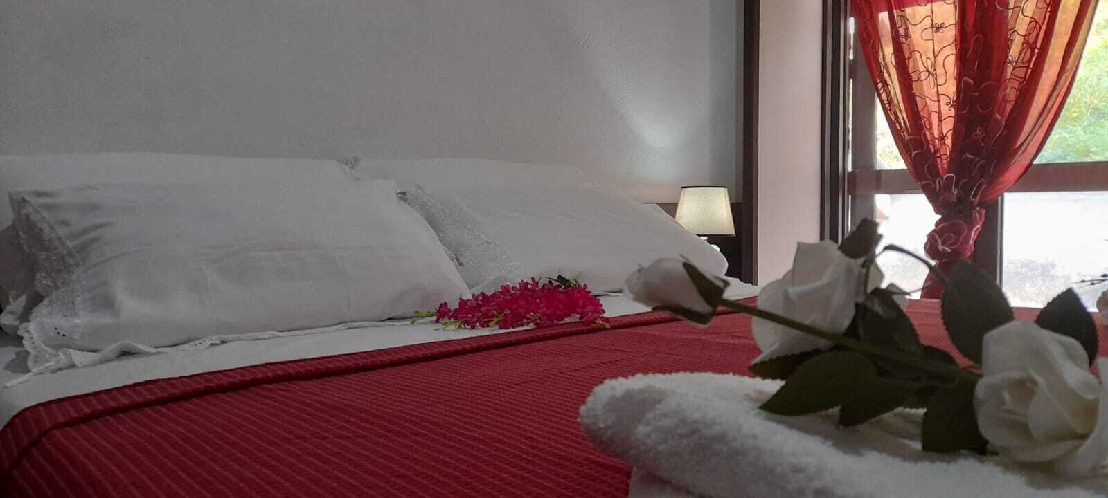 Basic Double or Twin Room, 1 Bedroom, Accessible, Valley View | Hypo-allergenic bedding, individually decorated, individually furnished