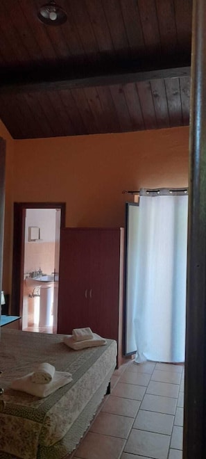 Superior Triple Room, 1 Bedroom, Valley View