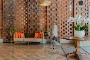 Lobby - Amnaya Resort Nusa Dua (Nusa Dua)