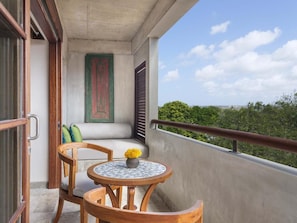 Outdoor dining - Amnaya Resort Nusa Dua (Nusa Dua)