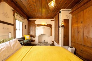 Economy Room, 1 Double Bed | Free WiFi, bed sheets - Arslan Bey Mansion Private Accommodation Facility (Mudurnu)