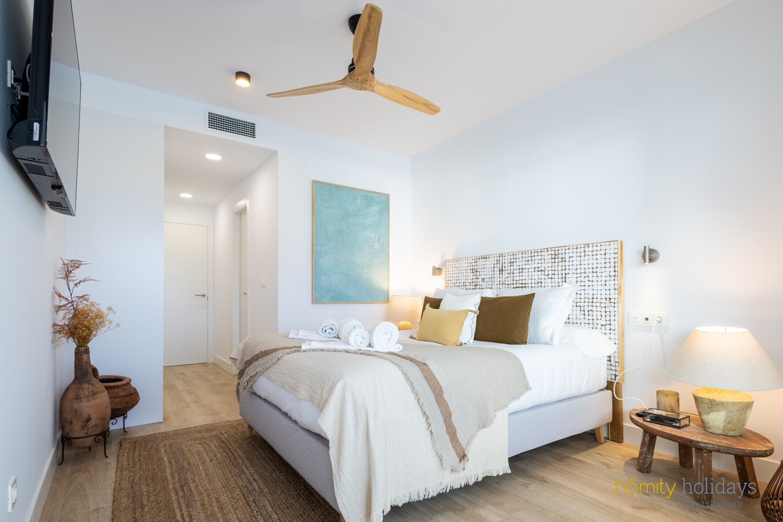 2 soverom, strykejern/-brett, reiseseng for barn og wi-fi (inkludert)