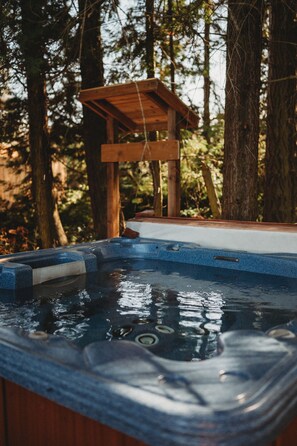 Exterior - Woodland Bluff (Port Angeles)