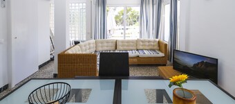 CODOLAR Family House