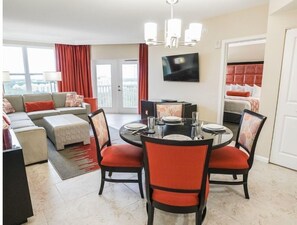 Interior - Apartment C (Kissimmee)