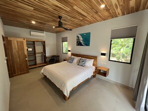 Villa 2: 3 bedrooms | 3 bedrooms, in-room safe, desk, laptop workspace