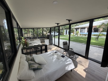 Luxury Studio, Ensuite, Mountain View (Luxury Studio). Villa Estrella Pavones