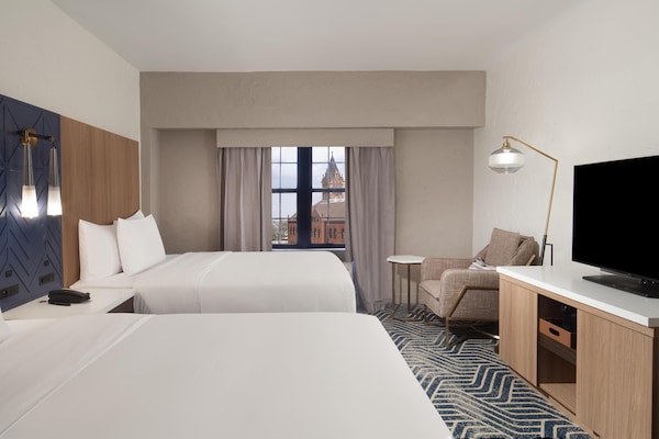 In-room safe, desk, free WiFi, bed sheets