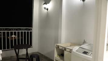 Apartment | Terrace/patio