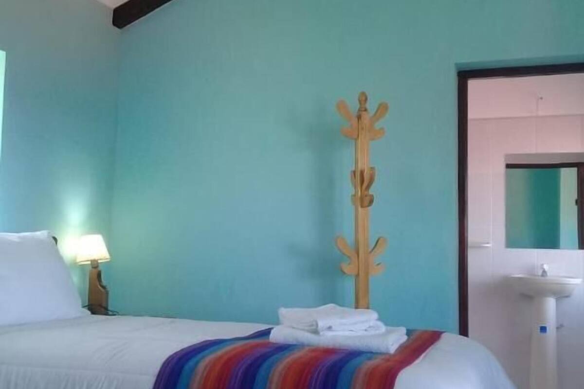 Standard Twin Room | Down duvets, desk, soundproofing, free WiFi