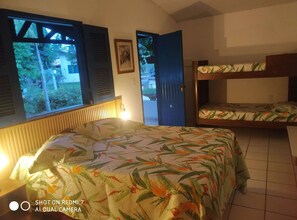 4 bedrooms, WiFi, bed sheets