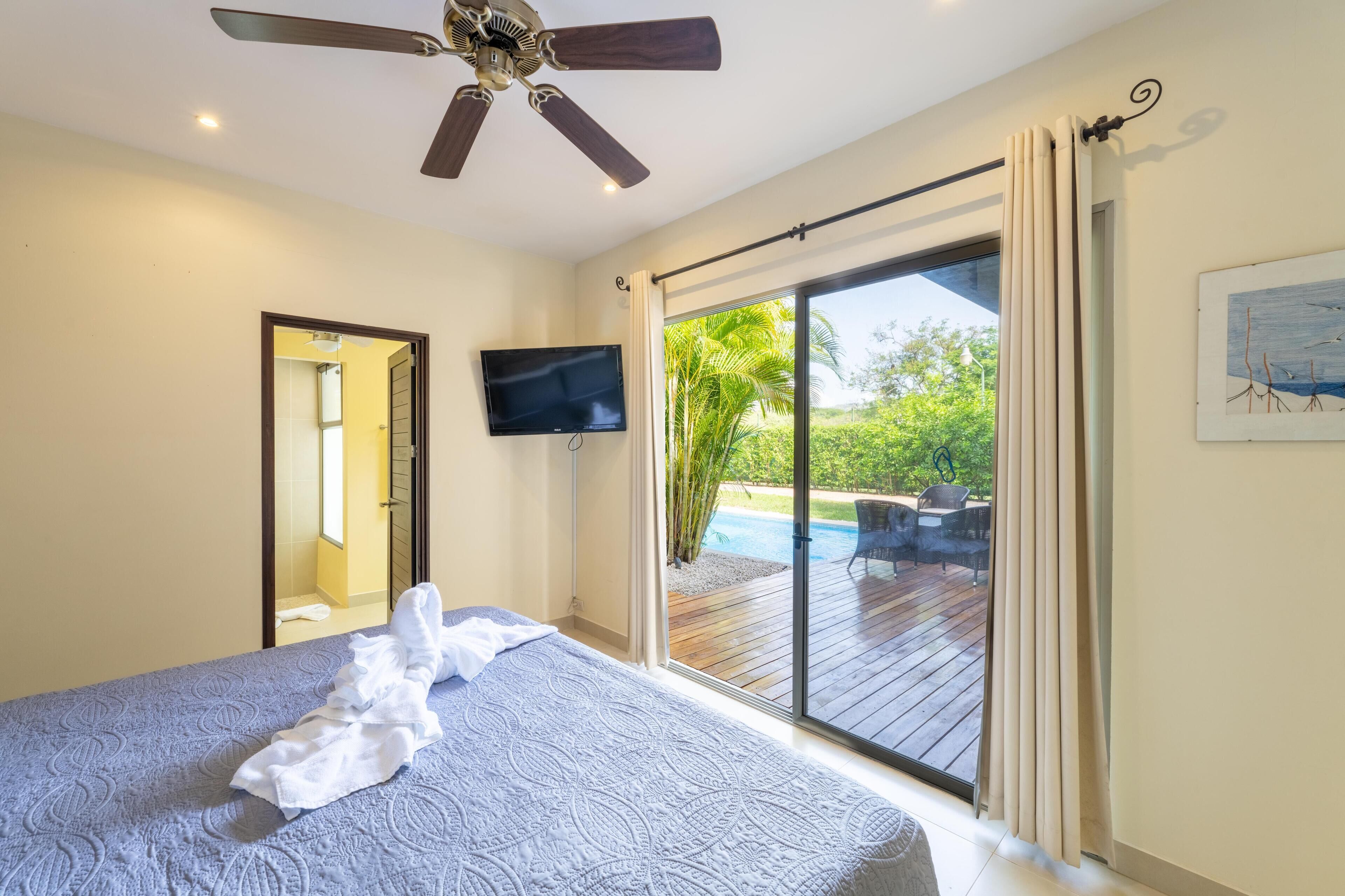 2 chambres, lit parapluie, Wi-Fi gratuit, draps fournis