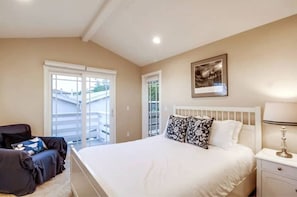 5 bedrooms, desk, iron/ironing board, free WiFi - Villa Solamar-Sunset Cliffs Spectacular (San Diego)