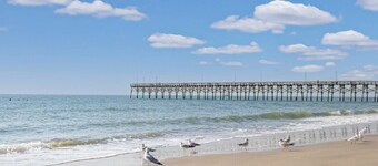 Family condo in St. James, Southport NC, 2 bdr. 2 baths all utilities incl.