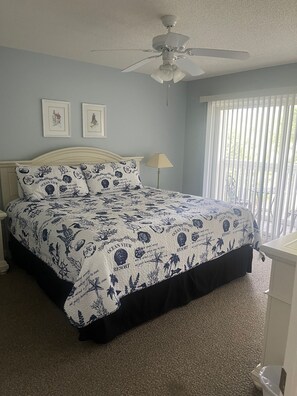 2 عدّة غرف نوم ومكواة/لوح كي وواي فاي وملاءات أسرّة