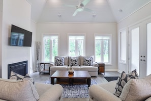 Fireplace - Granite Cottage (#17) (Muskoka Lakes)