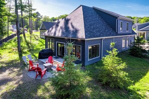 Exterior - Bonnieview Cottage (#37) (Muskoka Lakes)