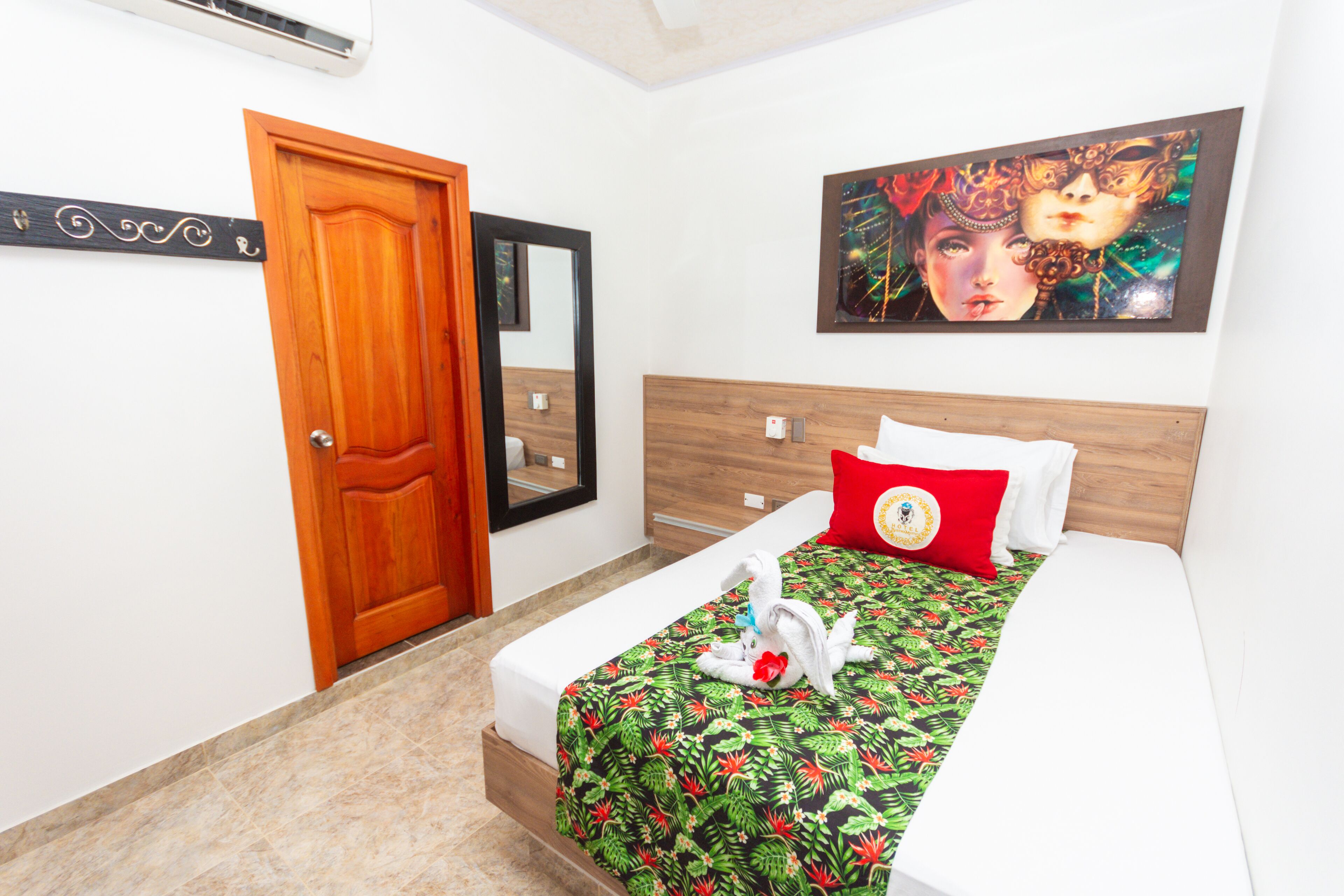 Standard Double Room | Desk, free WiFi, bed sheets