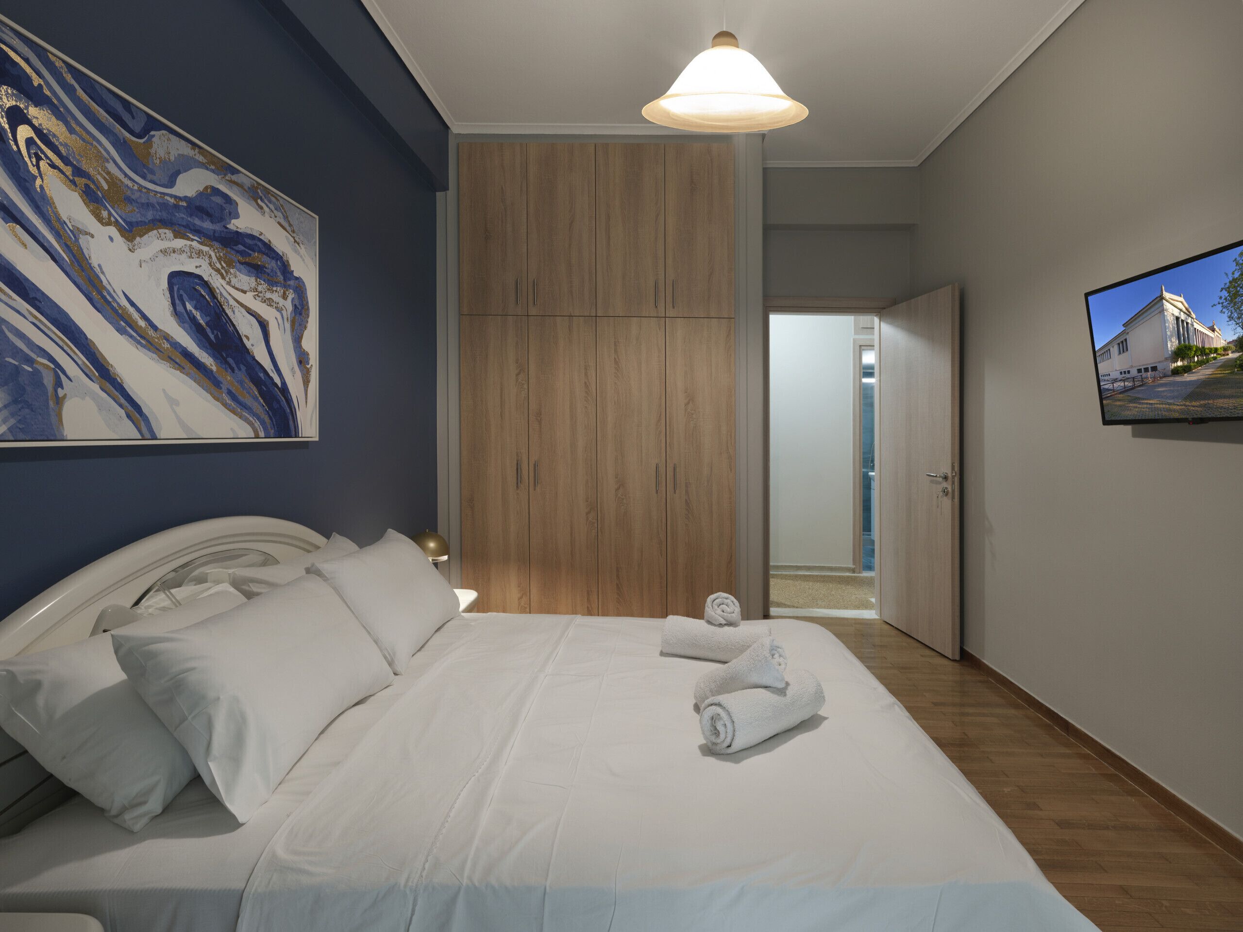 1 bedroom, iron/ironing board