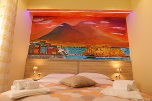Exclusive Room, City View (Napoli) | Memory-foam beds, individually decorated, desk, free WiFi - L'Ammor e Napule (Naples)