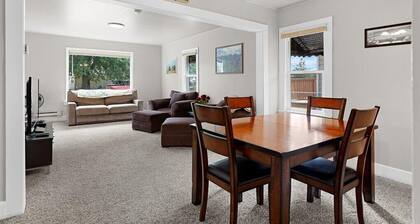 Cozy Cowboy Cabin in Polson: Historic Charm, Modern Comfort Near Flathead Lake