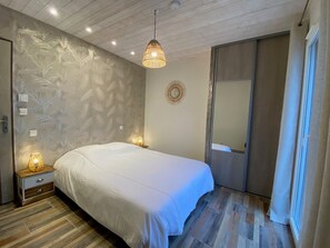 4 habitaciones, tabla de planchar con plancha y wifi gratis 