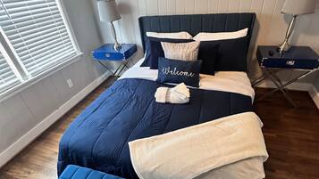 4 chambres, fer et planche à repasser, Wi-Fi gratuit, draps fournis