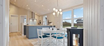 Beautiful home in Tarm with WiFi