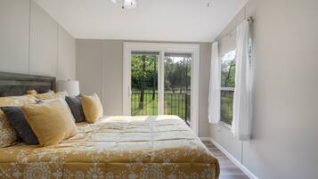 5 chambres, fer et planche à repasser, Wi-Fi gratuit, draps fournis