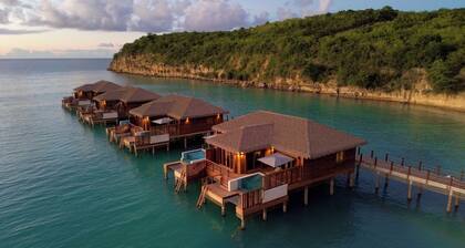 Royalton CHIC Antigua, An Autograph Collection All-Inclusive Resort – Adults Only